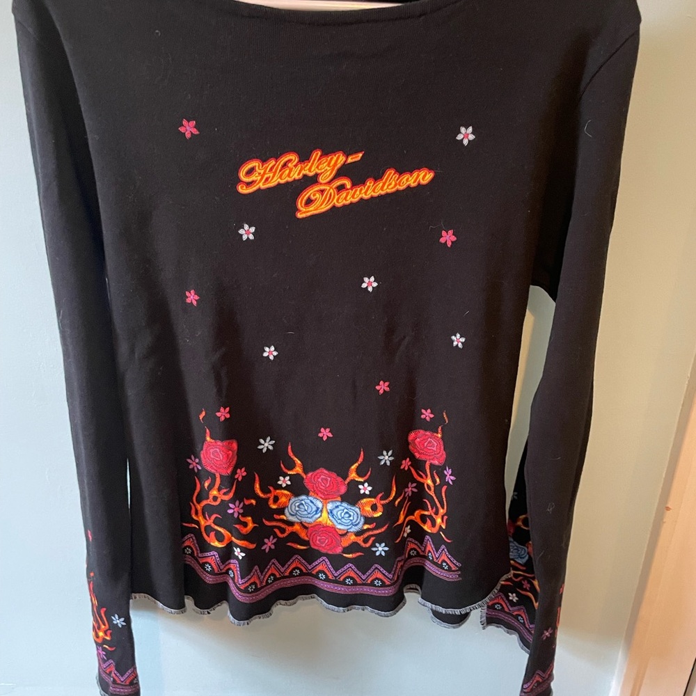 Harley-Davidson Black Top with Orange Logo